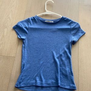 Bright blue tshirt perfect for spring and summertime! Brand: atmosphere